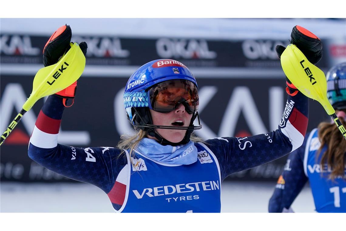 100 Weltcup-Siege: Mikaela Shiffrin konnte es zunächst selbst kaum glauben.