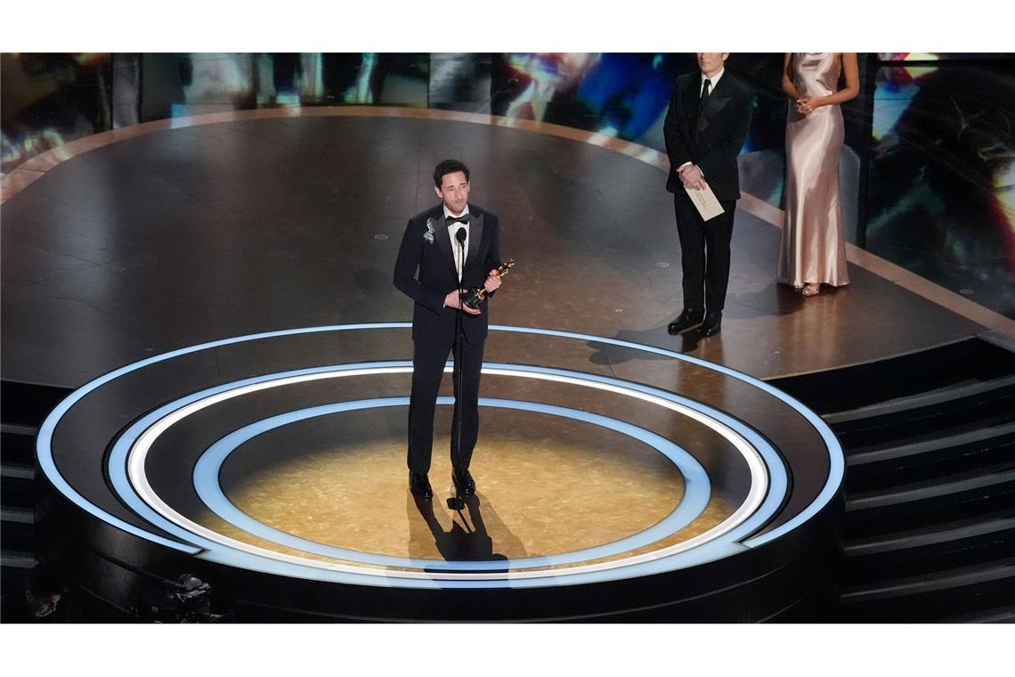 Adrien Brody bedankte sich ausführlich auf der Oscar-Bühne.