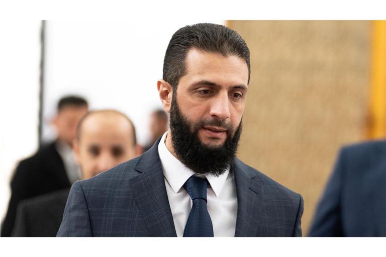 Ahmed al-Scharaa wird Übergangspräsident in Syrien.