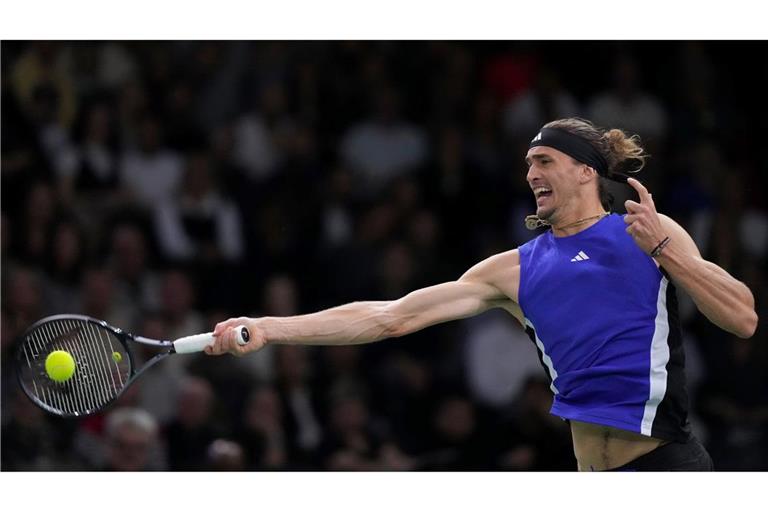 Alexander Zverev spielt im Finale des ATP-Turniers in Paris groß auf.