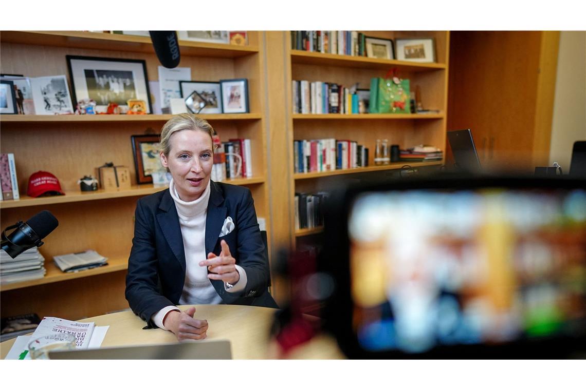 Alice Weidel am Donnerstagabend im Livestream.