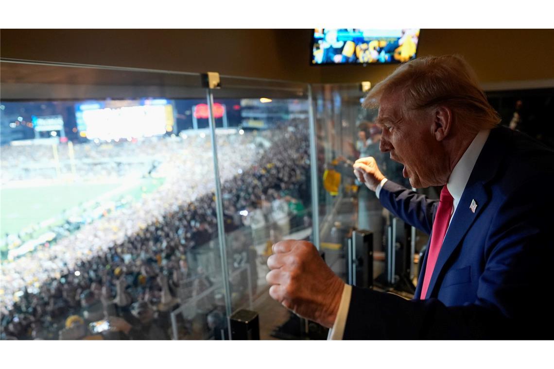 Als erster amtierender Präsident kommt Donald Trump zu einem Super Bowl.