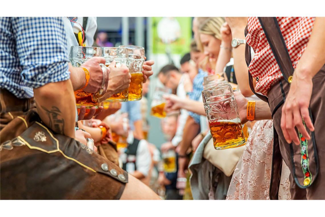 Als Konsequenz des tödlichen Messerangriffs von Solingen will die Stadt München nun die Sicherheitsvorkehrungen für das Oktoberfest verstärken.