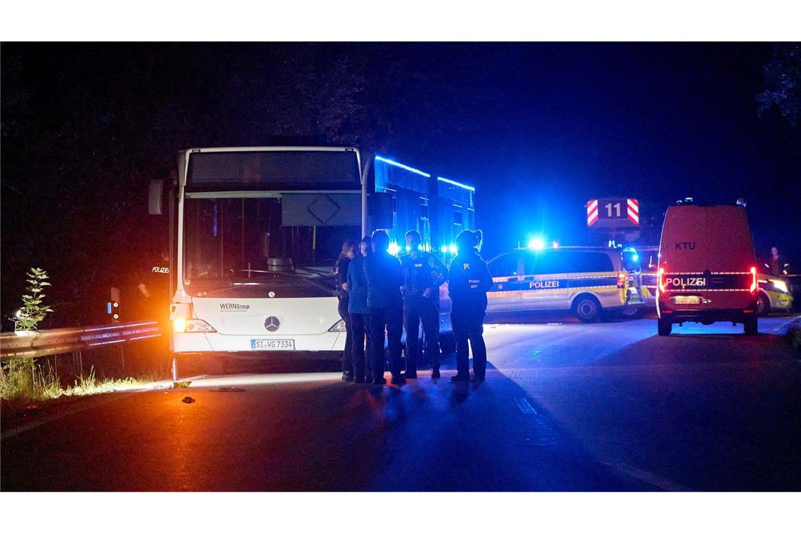 Am Freitagabend hatte eine 32 Jahre alte Deutsche in einem Shuttle-Bus mit einem Messer auf Menschen eingestochen. (Archivfoto)