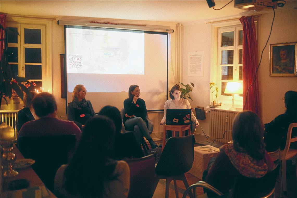 Am Salon du Fémtastique hat sich beispielsweise der Verein Femtech Alumnae mit einem Vortrag beteiligt. Er ist auch bei der diesjährigen Veranstaltung wieder mit einer Podiumsdiskussion dabei. Foto: privat