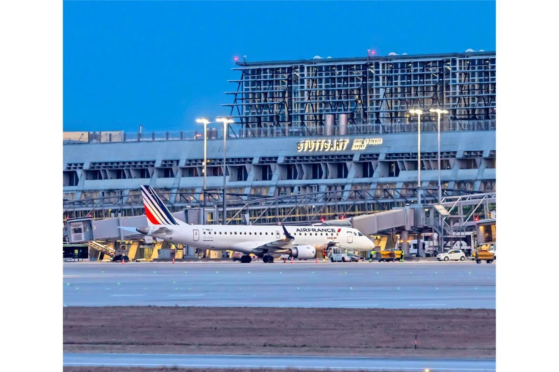 Am Stuttgarter Flughafen will die Betreibergesellschaft nächstes Jahr wieder schwarze Zahlen schreiben.