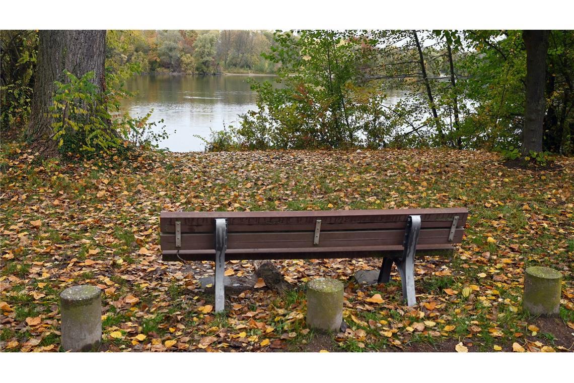 An diesem Baggersee gelang dem Häftling die Flucht (Archivbild).