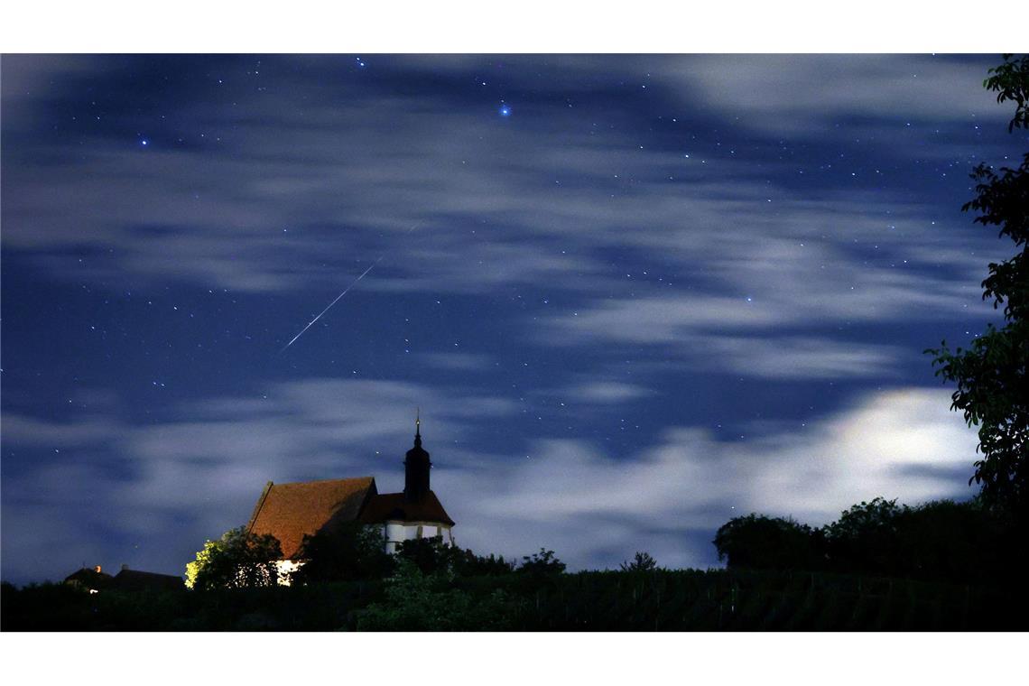 An vielen Orten Deutschlands wird der Himmel vermutlich nicht klar genug für einen Blick auf die Sternschnuppen der Quadrantiden sein. (Symbolbild)