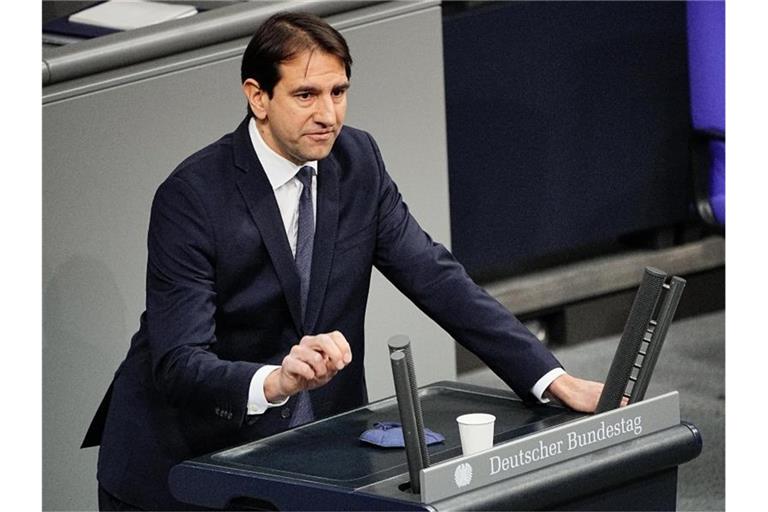 Andreas Jung, Mitglied des Deutschen Bundestages, spricht im Bundestag. Foto: Michael Kappeler/dpa/Archivbild