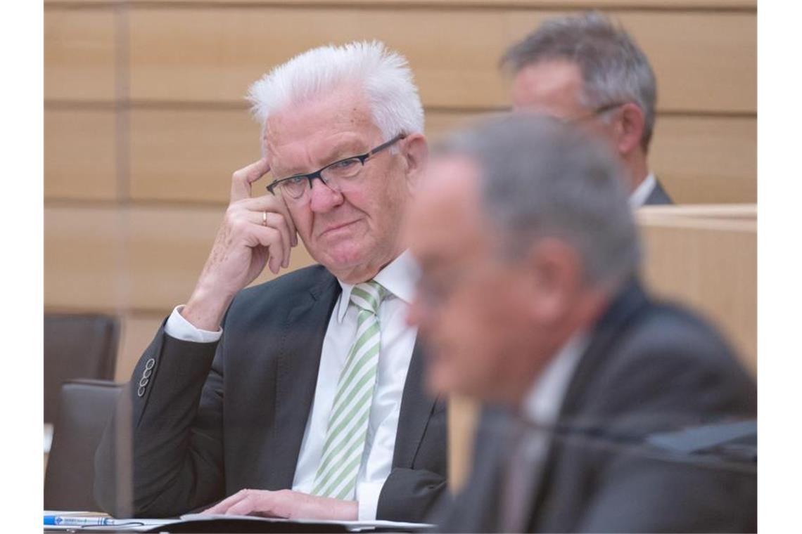 Andreas Stoch, SPD-Fraktionsvorsitzender im Landtag von Baden-Württemberg, spricht. Foto: Bernd Weißbrod/dpa/Archivbild