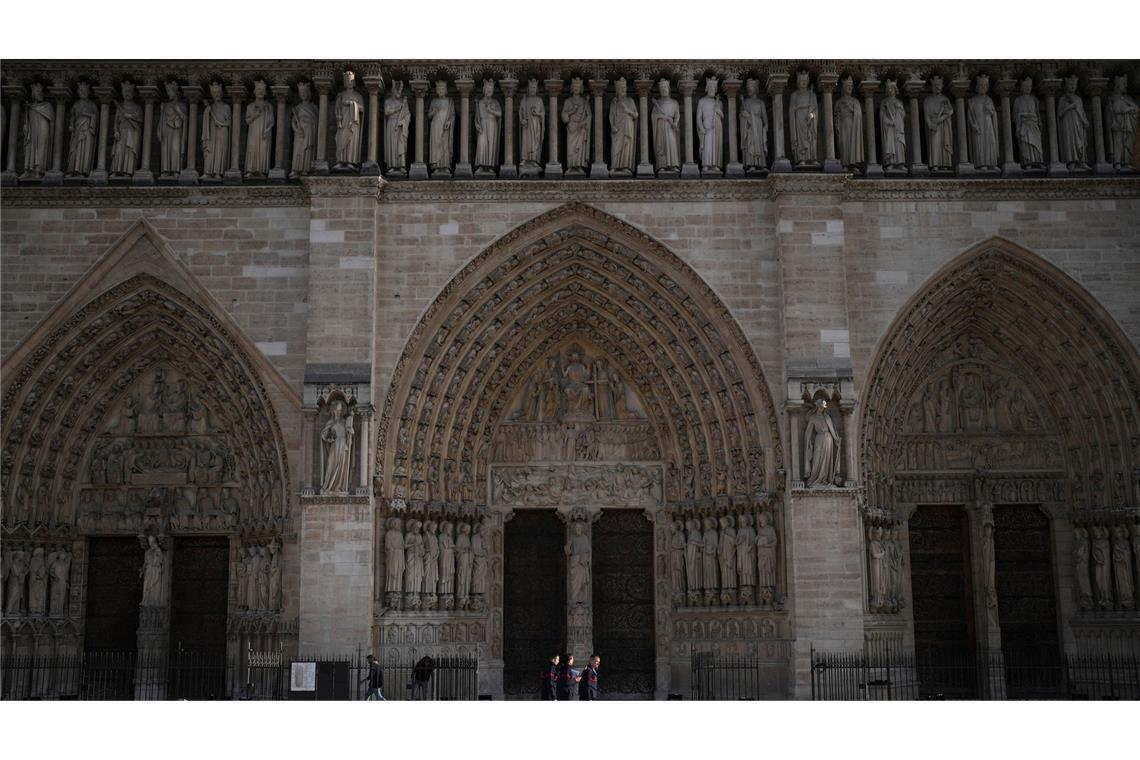 Anlass für Trumps erste Auslandsreise ist die feierliche Wiedereröffnung der Notre-Dame-Kathedrale.