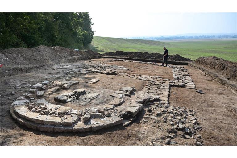 Archäologen legen im Landkreis Mansfeld-Südharz die Reste der ehemaligen Mallenbacher Wallfahrtskapelle frei.