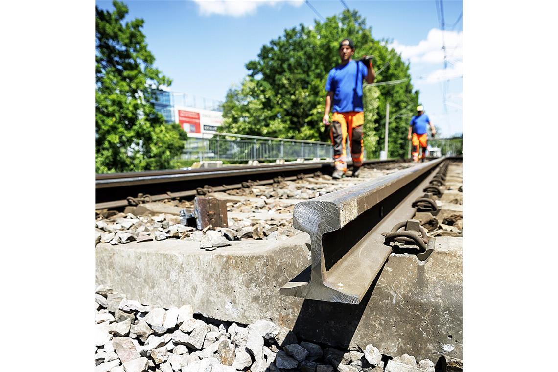 Auch in diesem Jahr müssen die SSB in vielen Bereichen in Stuttgart, aber auch in der Region, ihr Schienennetz sanieren.