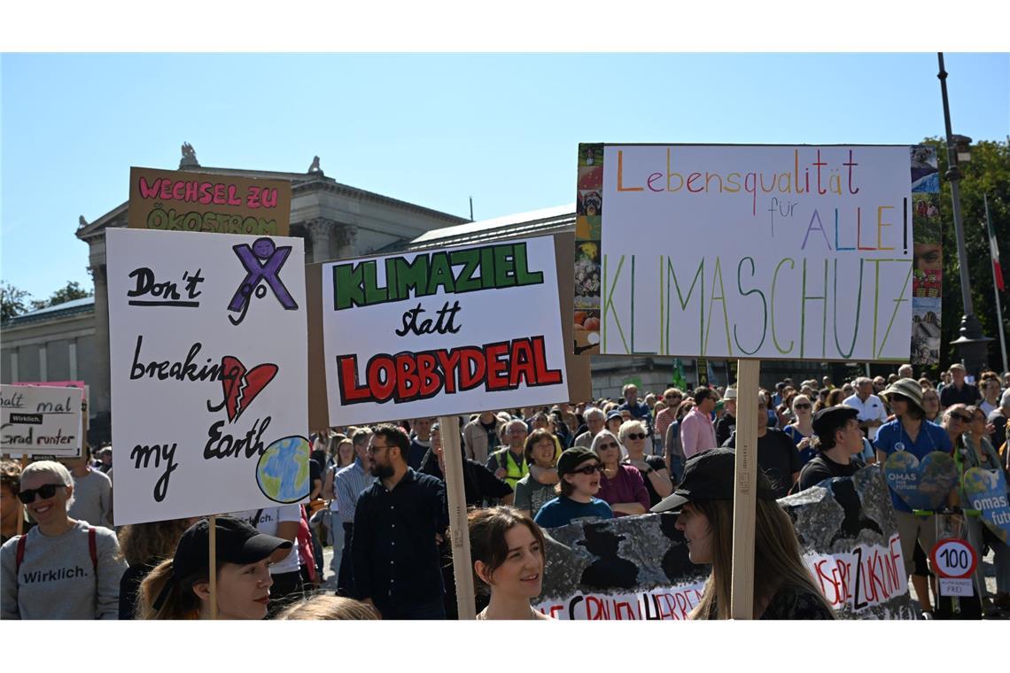 Auch in München sind Tausend Anhänger von Fridays for Future auf die Straße gegangen.