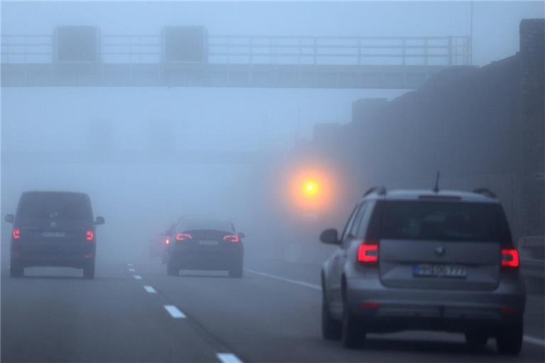 Auch Verkehrsemissionen begünstigen schlechte Luftqualität.