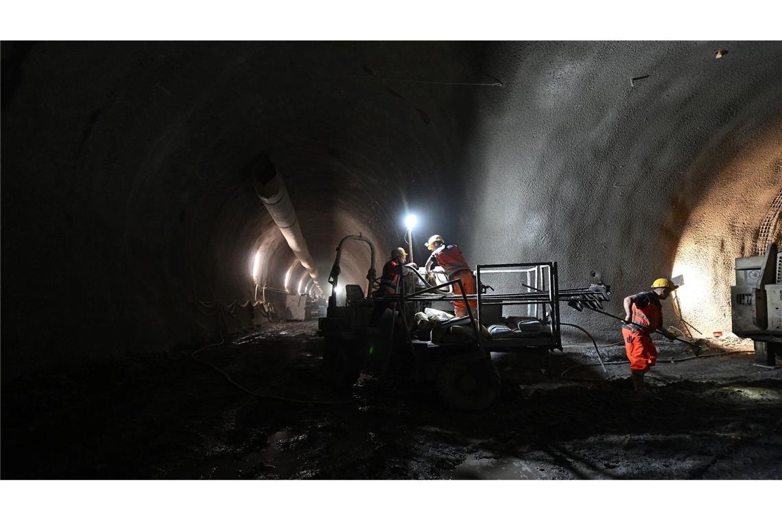 Auf der Baustelle des Brennerbasistunnels ist es zu einem tödlcihen Unfall gekommen.