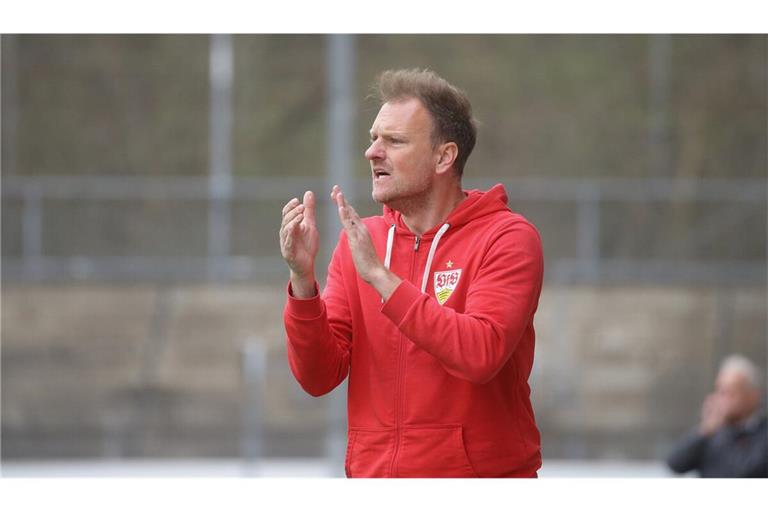 Auf Trainer Markus Fiedler und die U 21 des VfB wartet eine ebenso anspruchsvolle wie attraktive Saison in der dritten Liga.