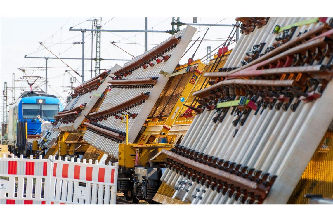 Auftakt für die Arbeiten auf der Bahnstrecke Frankfurt-Mannheim