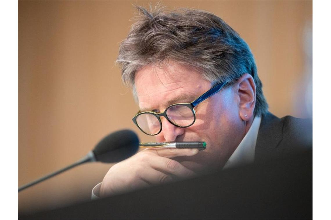 Sozialministerium fördert Projekte gegen Kinderarmut Baden-Württembergs Sozialminister Manfred Lucha (Grüne). Foto: Marijan Murat/dpa/Archivbild