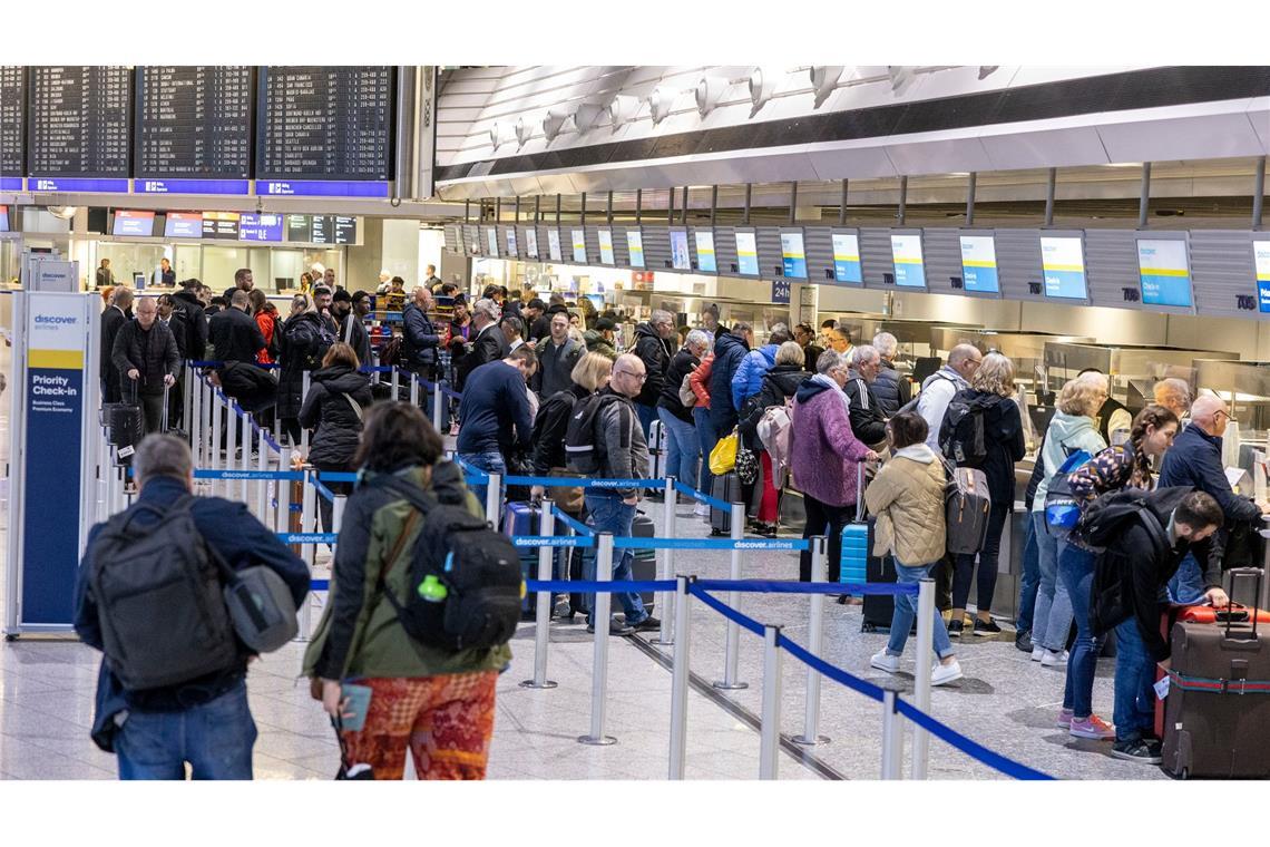 Bald könnte es erneute Streiks beim Lufthansa-Ferienflieger Discover geben. (Archivbild)