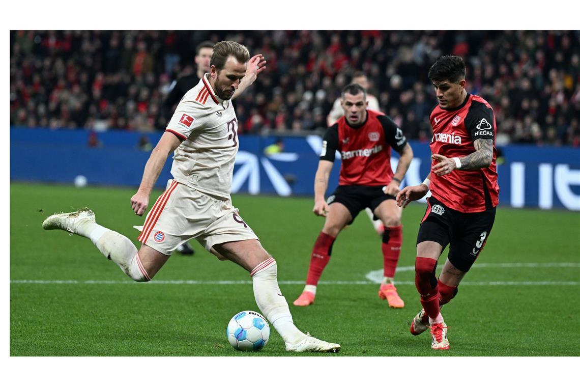 Bayern München und Bayer Leverkusen trennen sich torlos.