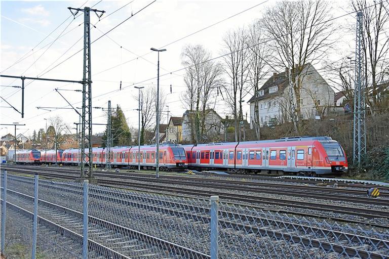 Bei der Bahn kommt es zu ausfällen. Symbolfoto: Tobias Sellmaier