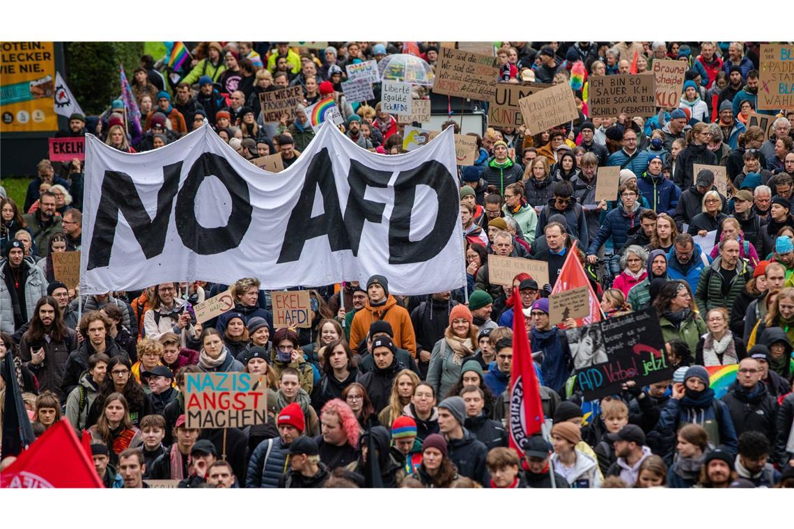 Bei der Demonstration blieb alles friedlich.