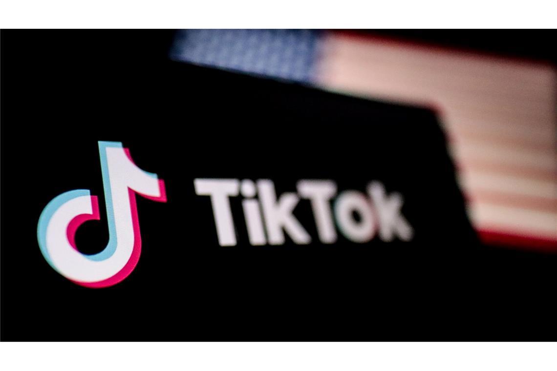 Bei TikTok wurden seit der Einführung der Meldepflicht knapp 508 Millionen Beiträge gemeldet und mehr als 348 Millionen Beiträge gelöscht.