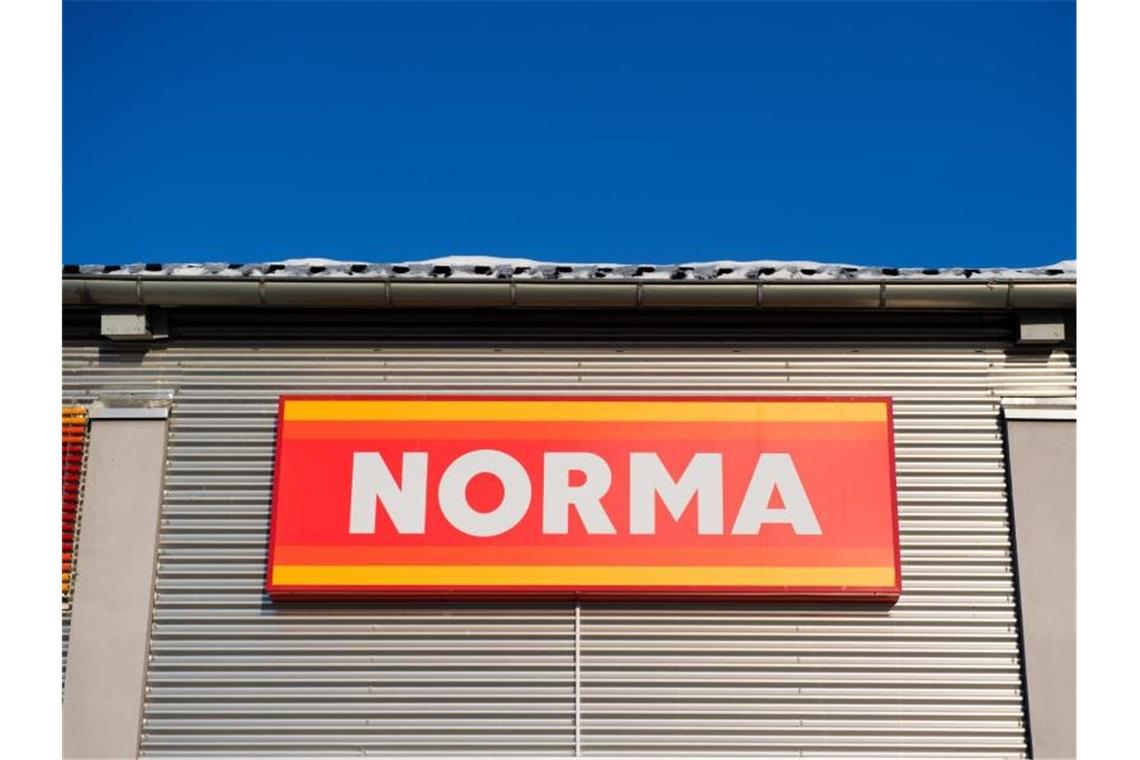 Beim Discounter Norma mussten Fleischprodukte wegen eines Listerien-Verdachts aus dem Verkauf genommen werden. Foto: Arno Burgi/dpa-Zentralbild/dpa