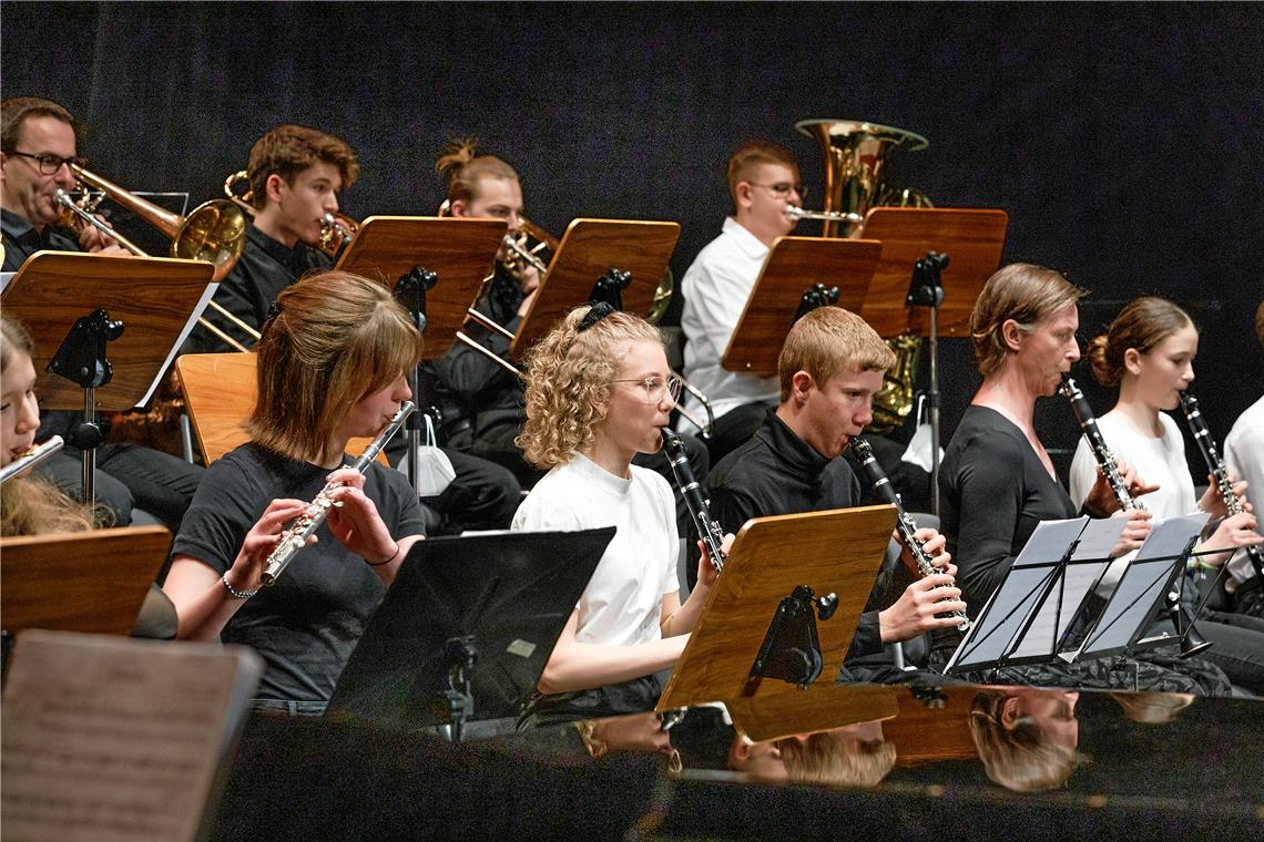 Beim Konzert am Sonntag im Bürgerhaus ging es etwas entspannter zu als bei anderen Auftritten zu Pandemiezeiten: Foto: J. Fiedler 