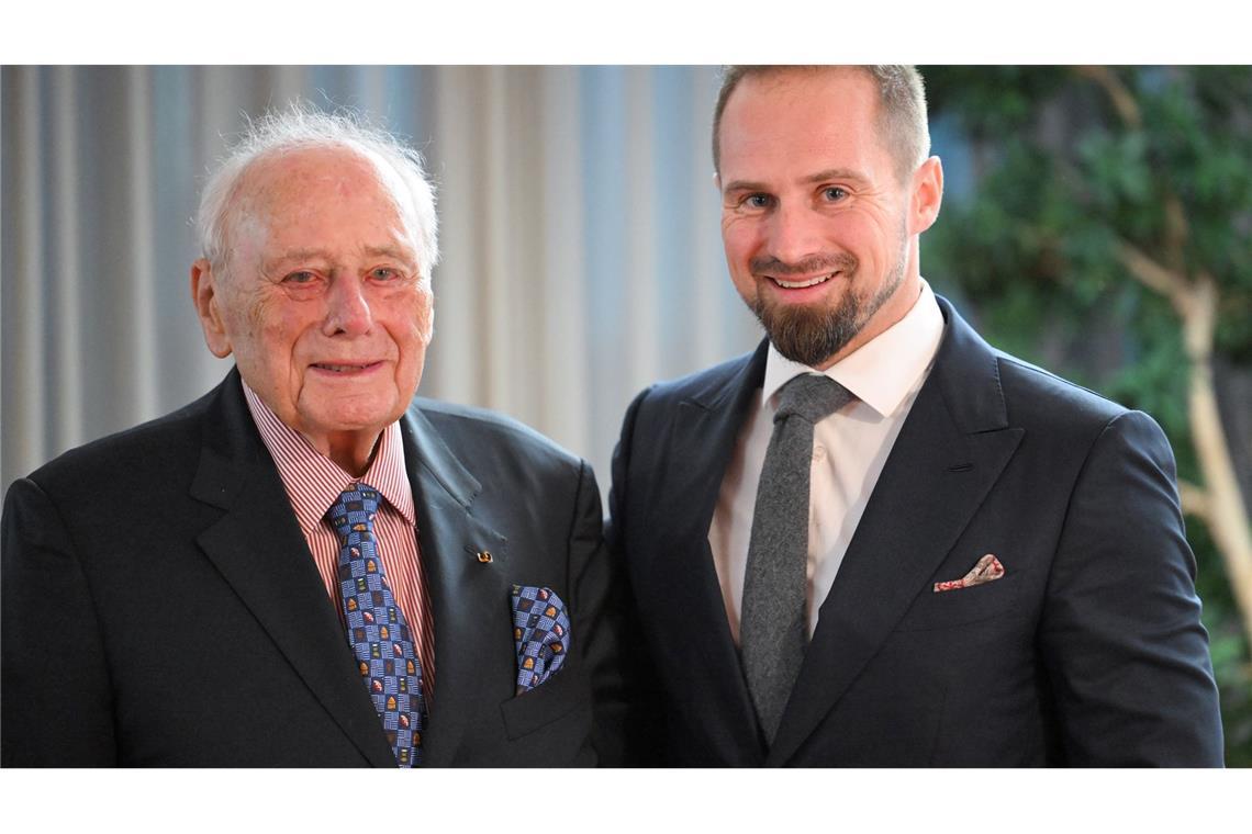 Benjamin Würth (r) übernimmt von seinem Großvater Reinhold Würth (l) am 1. Januar den Vorsitz des Stiftungsaufsichtsrates.