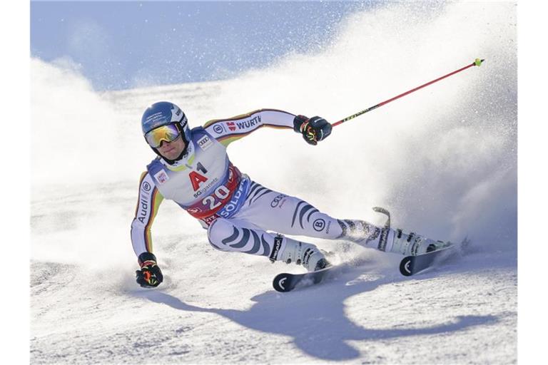 Bester Deutscher nach dem ersten Durchgang in Sölden: Alexander Schmid. Foto: Giovanni Auletta/AP/dpa