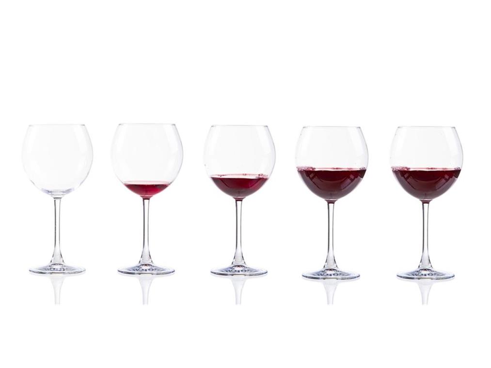 Wasserin den Wein Wasserin den Wein