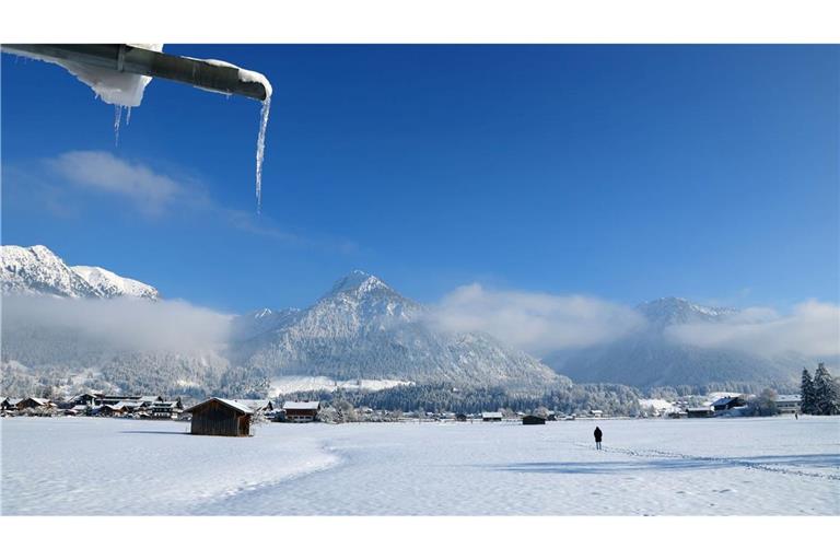 Bilderbuchweihnachtswetter wird in den Alpen und den Hochlagen der Mittelgebirge erwartet. (Archivbild)