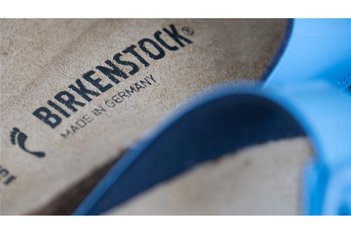 Birkenstock mit Hauptsitz in Linz am Rhein in Rheinland-Pfalz war im Oktober in New York an die Börse gegangen.