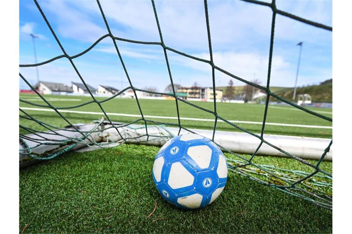Corona-Nothilfe im Profisport: Bisher 19 Mio. Euro bewilligt Bisher sind 19 Millionen Euro an Corona-Nothilfe für den Profisport bewilligt worden. Foto: Patrick Seeger/dpa