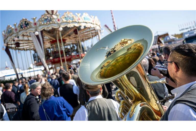 Blasmusik gehört zur Wiesn.