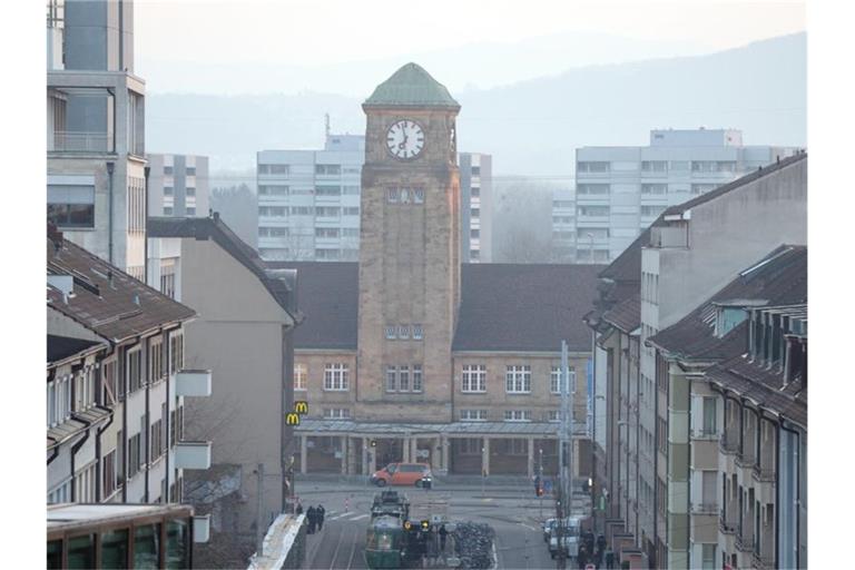 Blick auf den Badischen Bahnhof in Basel. Foto: Patrick Seeger/dpa