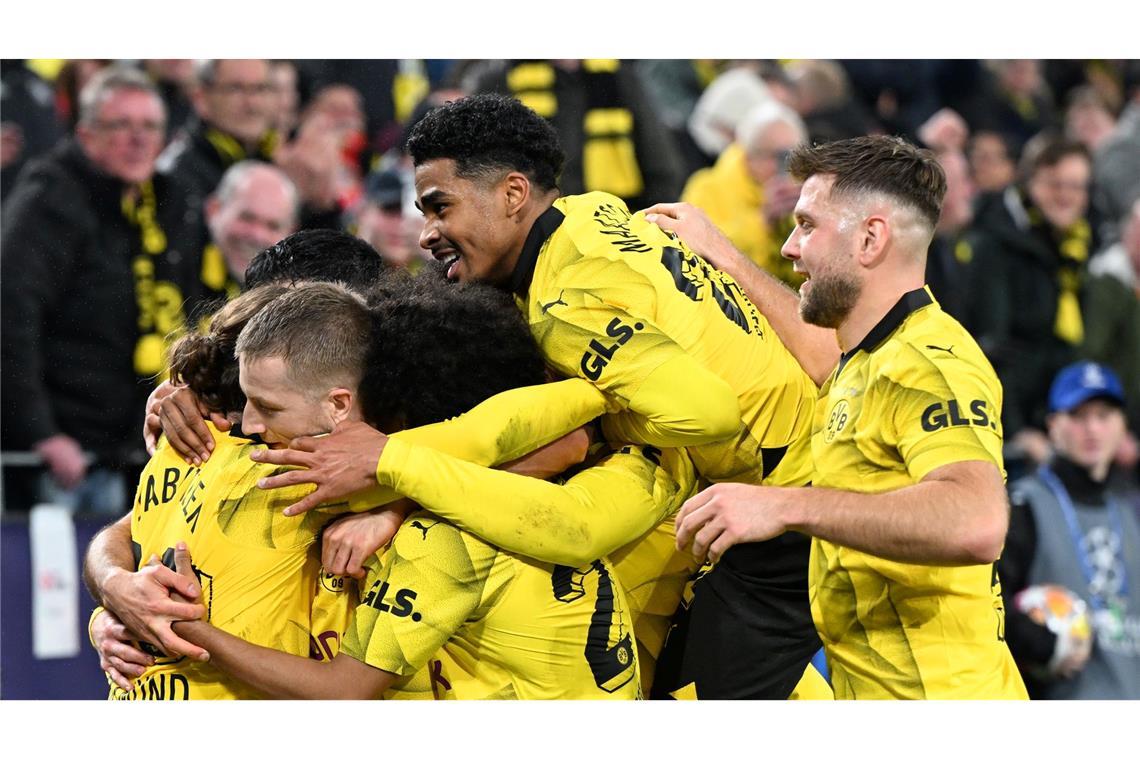 Borussia Dortmund steht zum ersten Mal seit drei Jahren wieder im Viertelfinale der Champions League. 2:0 siegte der deutsche Vizemeister vor 81.365 Zuschauern im ausverkauften Signal Iduna Park gegen die PSV Eindhoven.