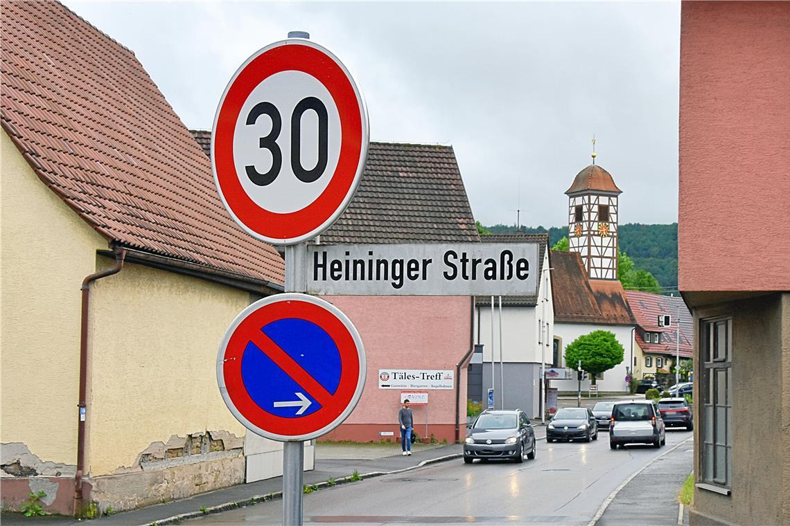 Bremsen für den Lärmschutz: Um Anwohner zu schützen, wird auf der Backnanger und der Schorndorfer Straße die 30er-Zone verlängert. Archivfoto: Tobias Sellmaier