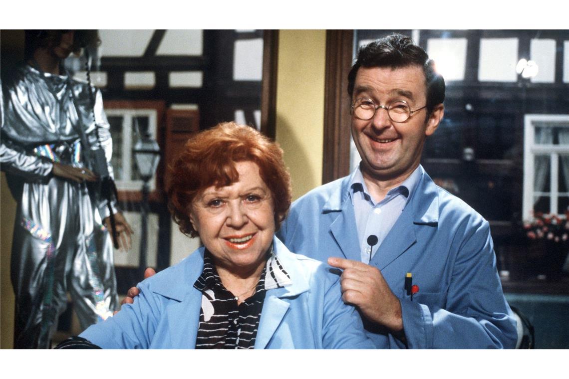 Brigitte Mira und Ernst Hilbich spielten die Hauptrollen in der TV-Serie "Funkes Werkstatt". (Archivbild)