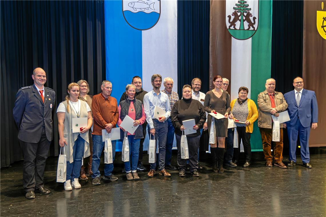 Bürgerempfang 2025 in der Murrhardter Festhalle. Alle ausgezeichneten Blutspende...