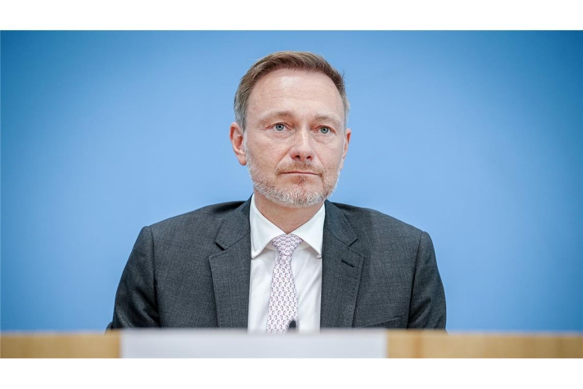 Bundesfinanzminister Christian Lindner äußert neue Zweifel an den Plänen für eine Kindergrundsicherung.