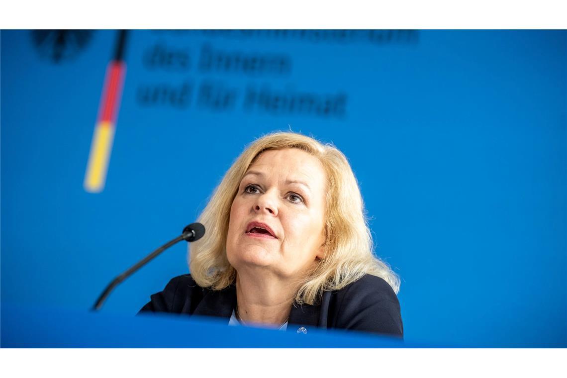 Bundesinnenministerin Nancy Faeser hat das Islamische Zentrum Hamburg verboten. (Archivbild)