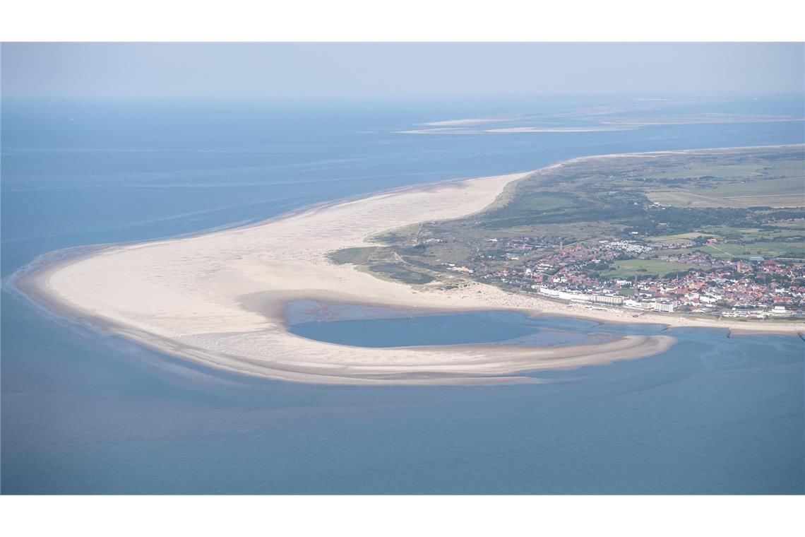 Bundeskanzler Scholz hält Gasbohrungen vor Borkum für wahrscheinlich. (Archivbild)