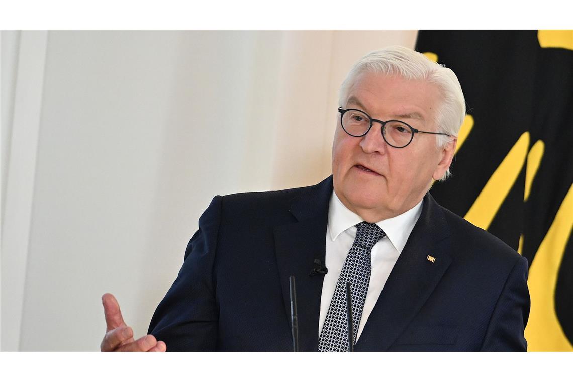 Bundespräsident Frank-Walter Steinmeier traf sich in Berlin mit rund 80 ehrenamtlichen Bürgermeistern und Bürgermeisterinnen.