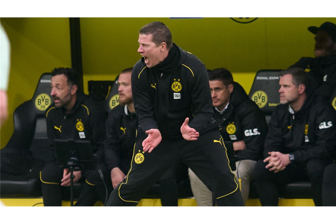 BVB-Interimscoach Tullberg coachte leidenschaftlich.