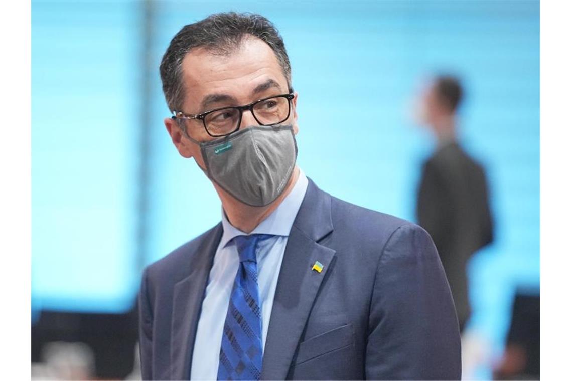 Özdemir: Über Entlastung bei Lebensmittelpreisen nachdenken Cem Özdemir (Bündnis90/Die Grünen), Bundesminister für Ernährung und Landwirtschaft . Foto: Michael Kappeler/dpa-Pool/dpa