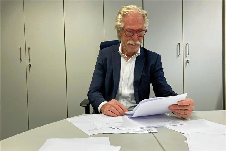 Charley Graf ist die Auswahl unter den Einsendungen nicht leichtgefallen. Foto: Redaktion 