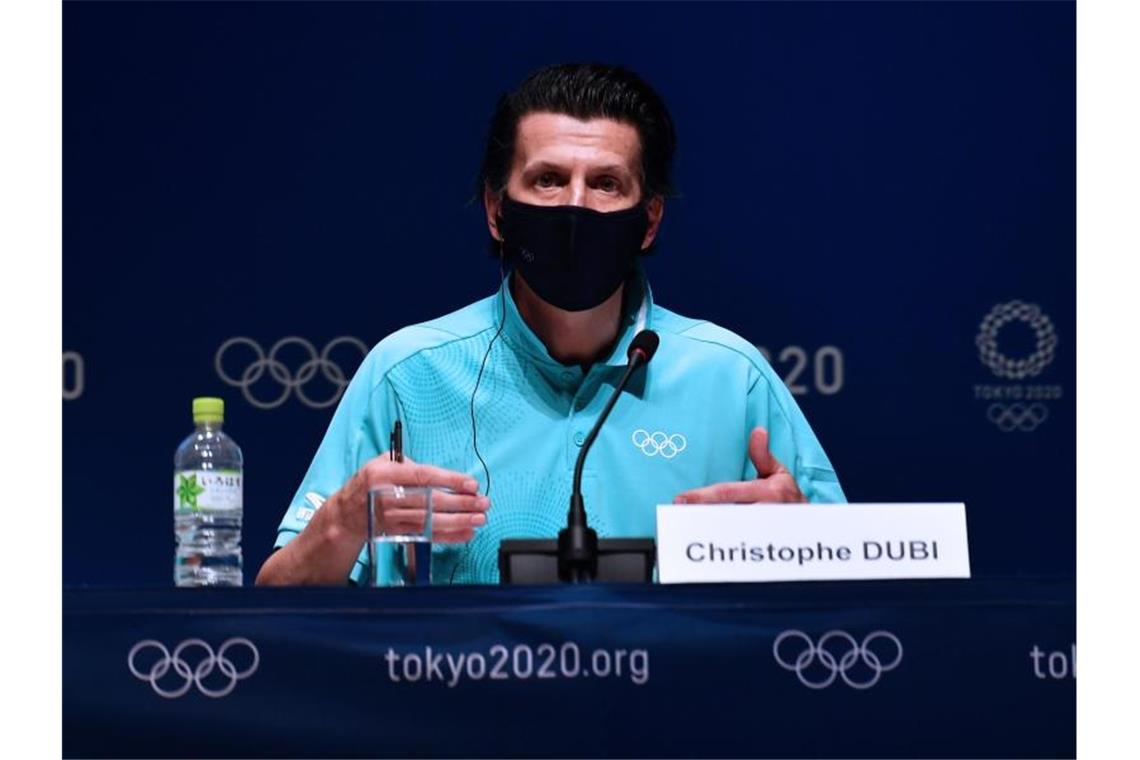Dritter Athlet im olympischen Dorf positiv auf Corona Christophe Dubi, IOC-Olympiadirektor, nimmt an einer Pressekonferenz im Hauptpressezentrum (MPC) teil. Foto: He Changshan/XinHua/dpa